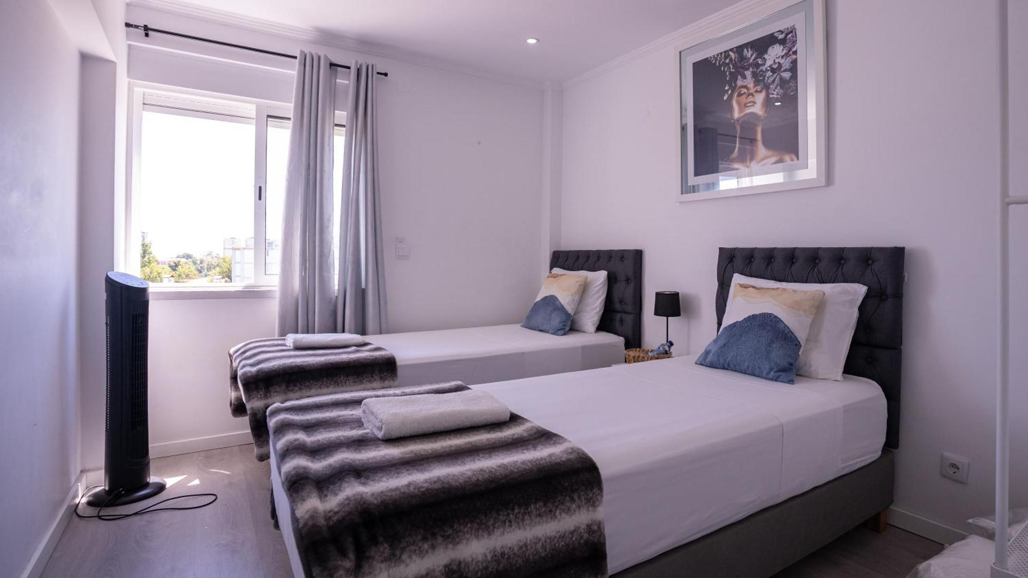 Airport Room Лиссабон Экстерьер фото