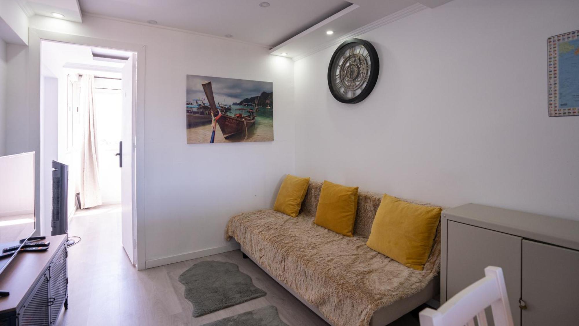 Airport Room Лиссабон Экстерьер фото